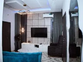 1bed apt with balcony, tennis , snooker and Pool