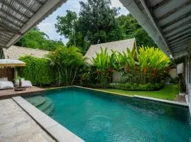 4BR Tropical Private Pool Villa in Kerobokan