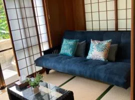 Sunkissed Divers Okinawa Yomitan Guest House 1