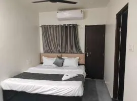 HOTEL O THE COZY INN