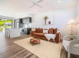 Habitat - Lush Lennox Head Apartment