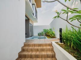 Banyu Bening The Villa Resort, viešbutis mieste Ambarawa