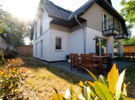 Ferienwohnungen am Darßer Ort inkl Wäschepaket, hotel en Wieck