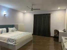 Sunrise Dreamworld Resort