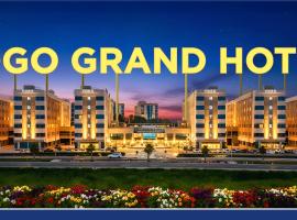 VOGO Grand Hotel Formerly Best Western Plus Hotel Dubai Academic City，位于迪拜的酒店