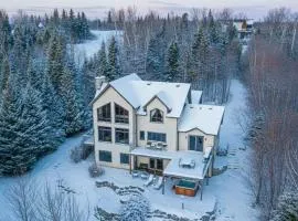 A stunning and breathtaking view with a private spa - L'Aponi