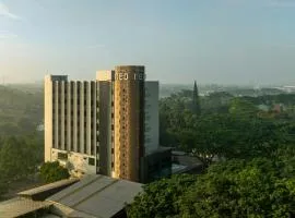 Hotel Neo Kota Baru Parahyangan