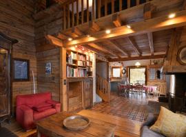 Chalet Coualoup Ski La Clusaz, hotel i La Clusaz