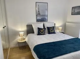 BLUE By Dream Apartments