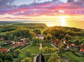 Weissenhaus Private Nature Luxury Resort, hotel in Weißenhaus