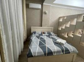 Osh apartment, hotel i Osj