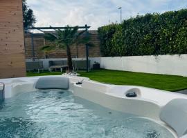 L'Emeraude, hotel i Saint-Herblain