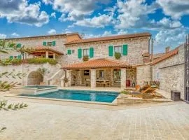 Rustic villa Kata with outdoor pool in Sveti Lovrec