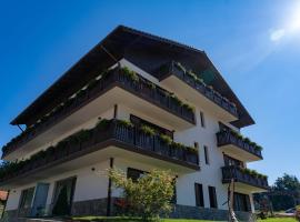 Grand Chalet Ramina, Hotel in Poiana Brașov