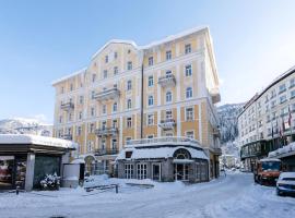 the eighteen86 by keyone, hotel com piscina em Bad Gastein