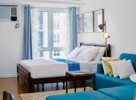 Large Double Suite | Sleeps 8 | 2 Kitchens | 2 CR