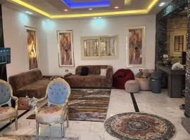 Full villa, not a house, with a swimming pool, 4 luxurious bedrooms