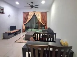 A well-kept unit with four bedrooms and ensuite bathrooms