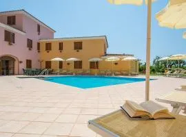 Apartment with shared pool