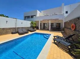 Casa Jokpa Mar Near So Rafael Beach