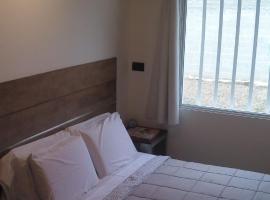 El Pueblo Aparts - Rada Tilly, hotel in Rada Tilly