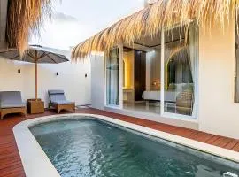 Modern 2BR Villa in Seminyak Center - Private Pool
