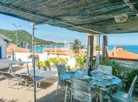 Casetta dei Pescatori, hotel en Campese