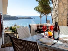 Giglio Rosso 1, hotel a Campese