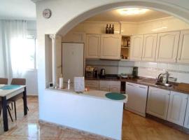 Magical view !, hotel v destinaci Sollentuna