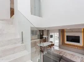 Luxury Penthouse in Ecoville