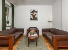 Lumina I Family 3BR Apartment I 2 Bathrooms I Parking I Balcony I 105m2 I in Center