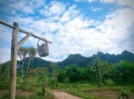 Khaosok Eco House