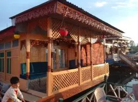 Houseboat Quebec
