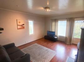 Kotimaailma - Apartment with private Sauna, hotel em Karijoki