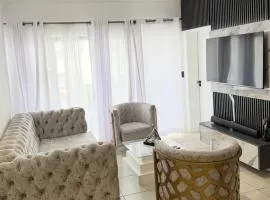 Moj 2bedrooms apartment Reid lifestyle