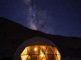 Rum Desert Silence Camp, spa hotel in Wadi Rum