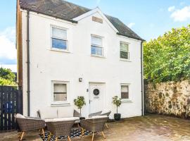 The White House, hotel in Callander