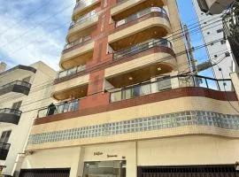 Apto com vista mar a 70 metros