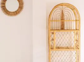 Naïa Beach House Midigama