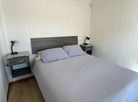 Cabañas entre Talca y Maule, en Piedras Blancas, hotel in Talca