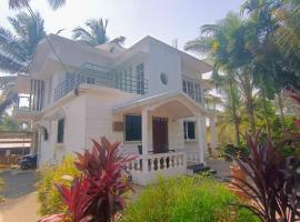 Yashonant Agro Farm and Homestay - Malgaon Sawantwadi，位于Sawantwadi的酒店