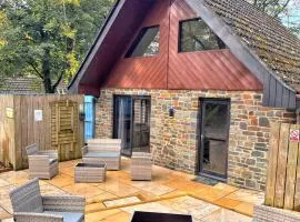 Primrose 17-Woodland Lodges-Carmarthen-Pembroke