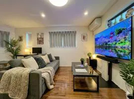 Brand New Modern Haven 7-Min Walk to Shinkoenji Station 9-Min Train to Shinjuku