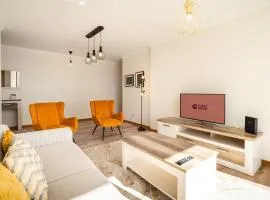 GuestReady- Charming Condo with Pool in Caniço