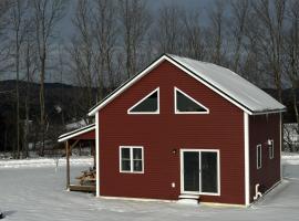 Barn Cottage close to Smugglers Notch, Hotel in Cambridge