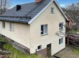 3 Bedroom Beautiful Home In Lindesberg