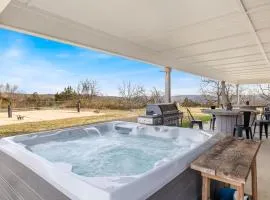 Spiker's Den-Sand Volleyball Courts-Hot Tub