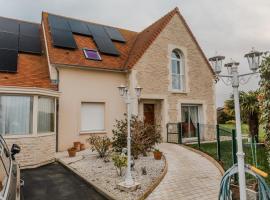 Courseulles Comme À La Maison, hotel in Courseulles-sur-Mer