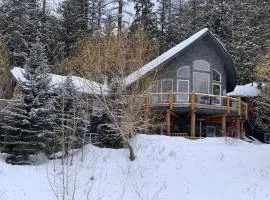 Snowed Inn Chalet by Fernie Central Reservations Right on the Slopes