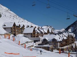 Résidence Mer & Golf Tourmalet, hotel near Tremplin Ski Lift, La Mongie